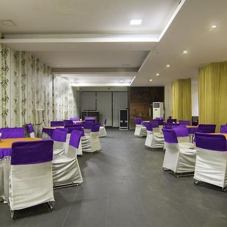 Hotel Treebo Palm Tree Palam Vihar Gurgáon Exteriér fotografie