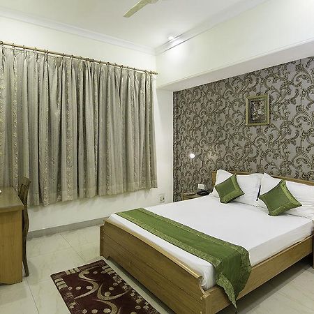 Hotel Treebo Palm Tree Palam Vihar Gurgáon Exteriér fotografie